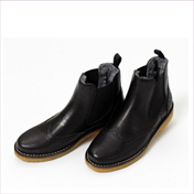 Zecchino d`Oro Girls Black Leather Chelsea Boots